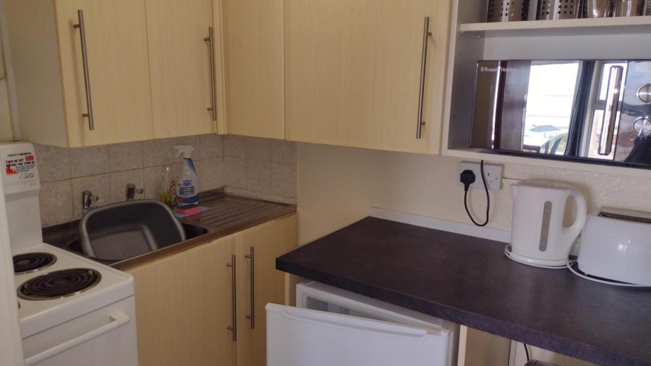 The Kathrene Second Floor Sea View Apartment ฟลีตวูด ภายนอก รูปภาพ